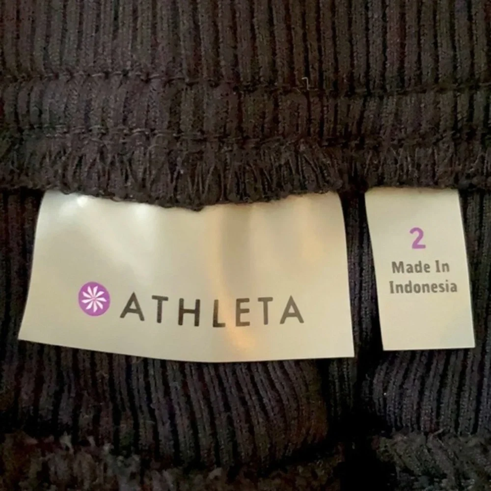 ATHLETA | Youth Size 2 Black Windbreaker Style Pants